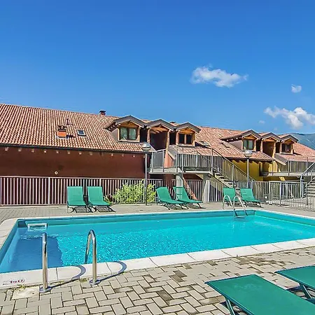 Golden View Apartman *